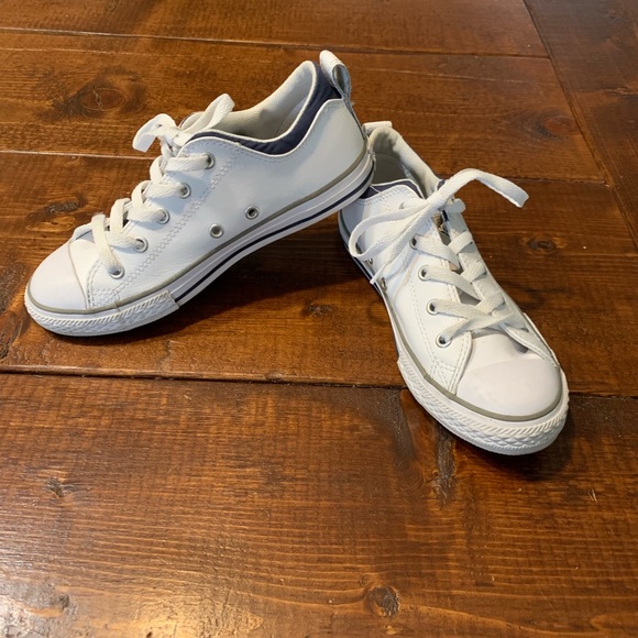 Converse All Star Low Top Shoes White Leather CTSA Chuck Taylor size 3 - Picture 3 of 8